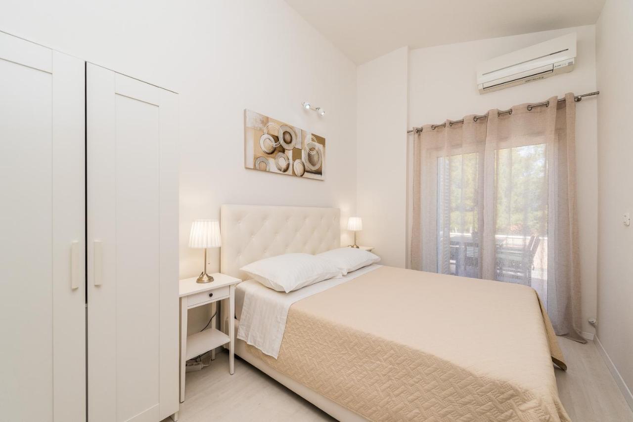 Anita Apartment Savar