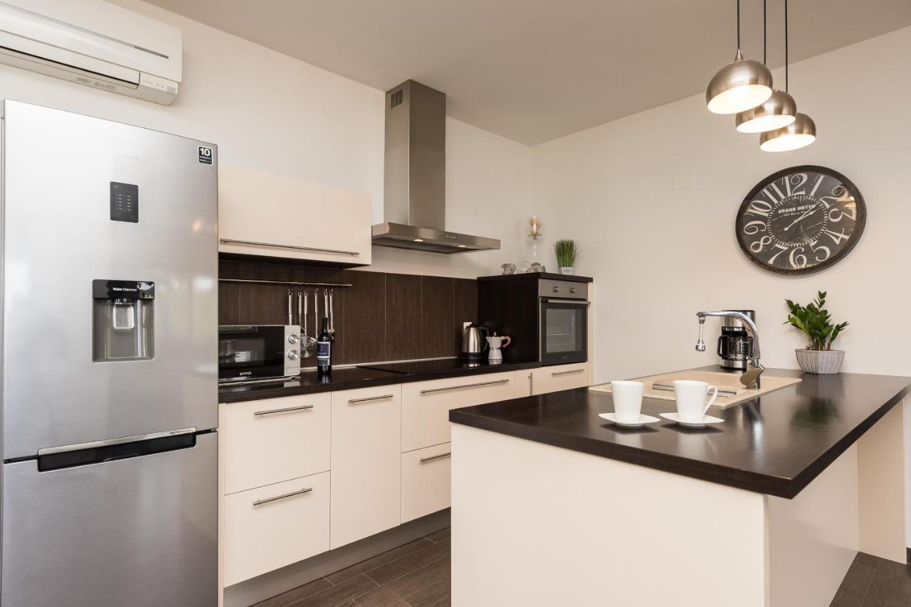 Anita Apartment Savar